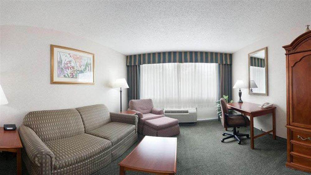 Holiday Inn Marquette By Ihg Kültér fotó