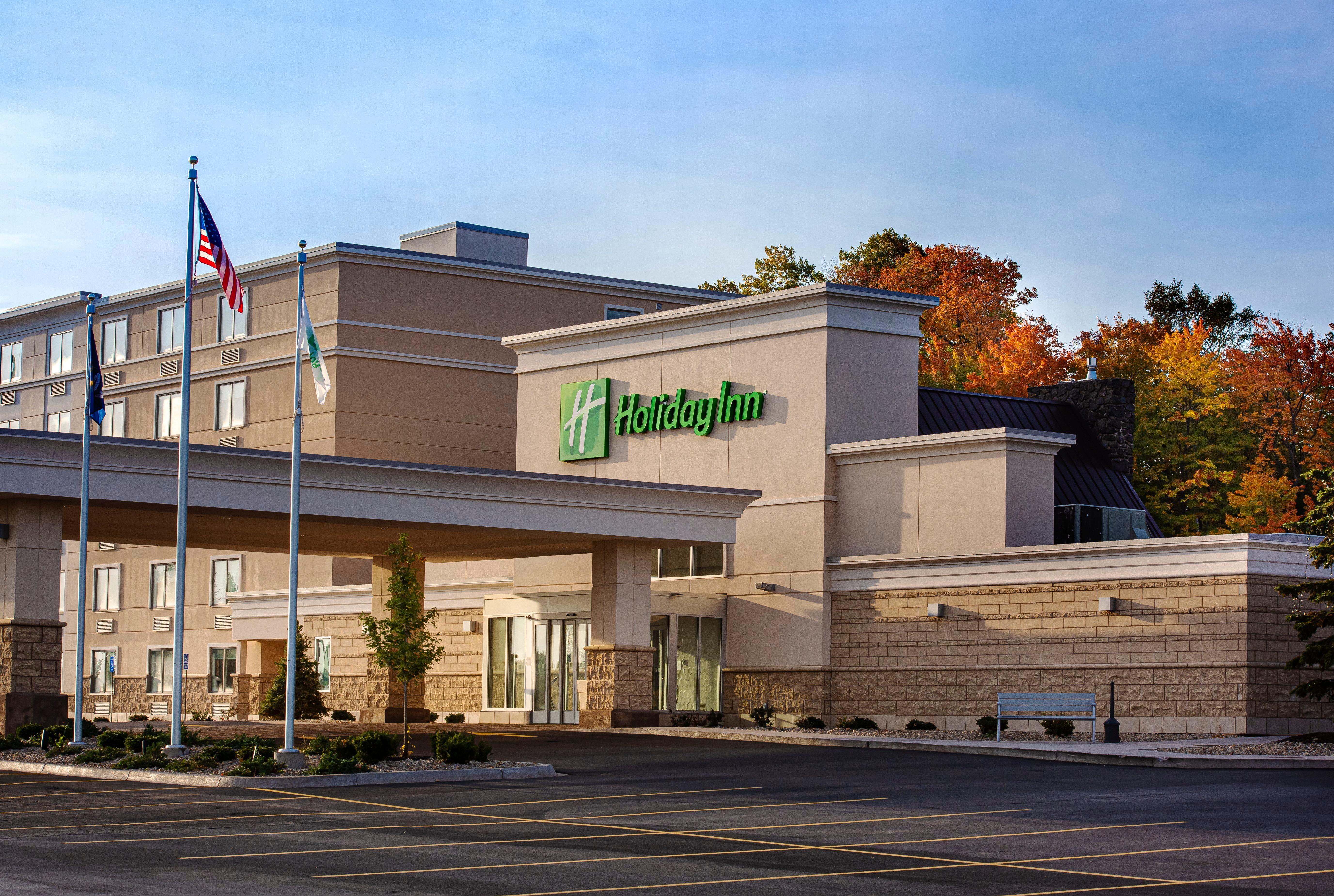 Holiday Inn Marquette By Ihg Kültér fotó